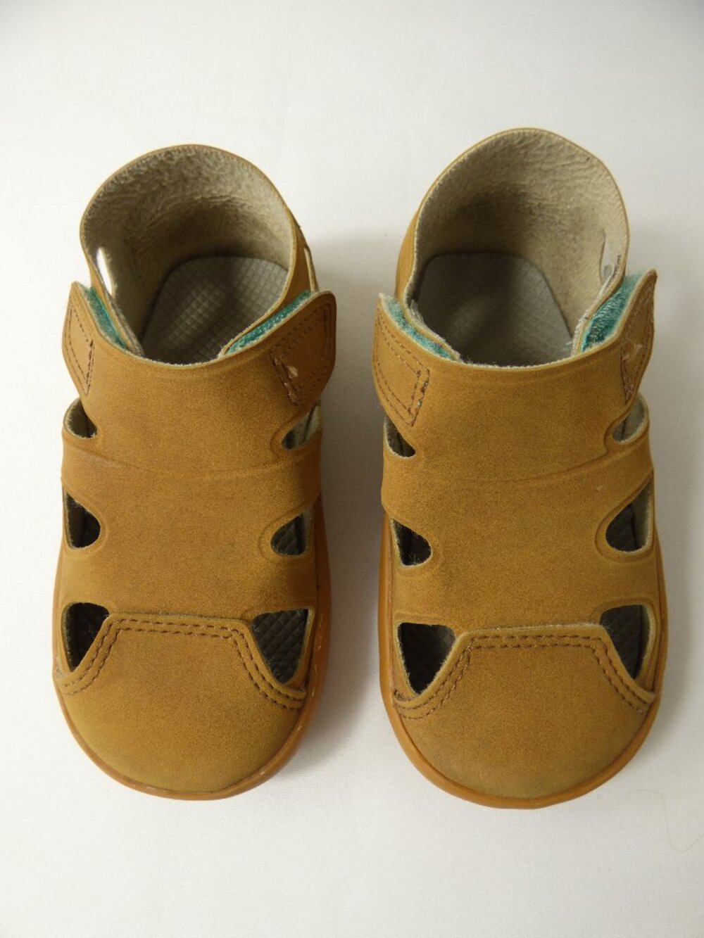 Ten Little Everyday Vegan Leather Sandals, Size 6.5